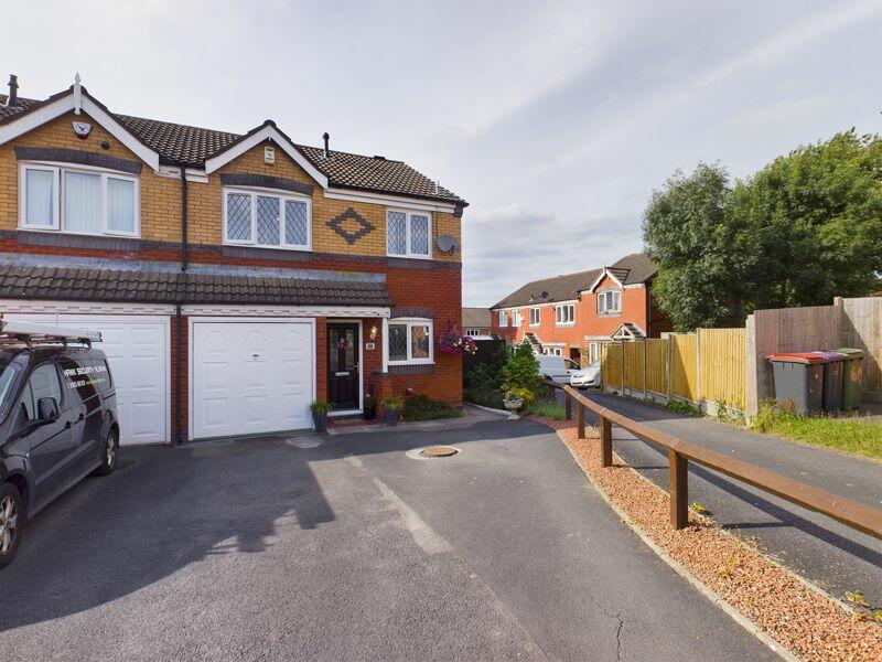 3 bedroom semidetached house for sale in Marlborough Way, Newdale