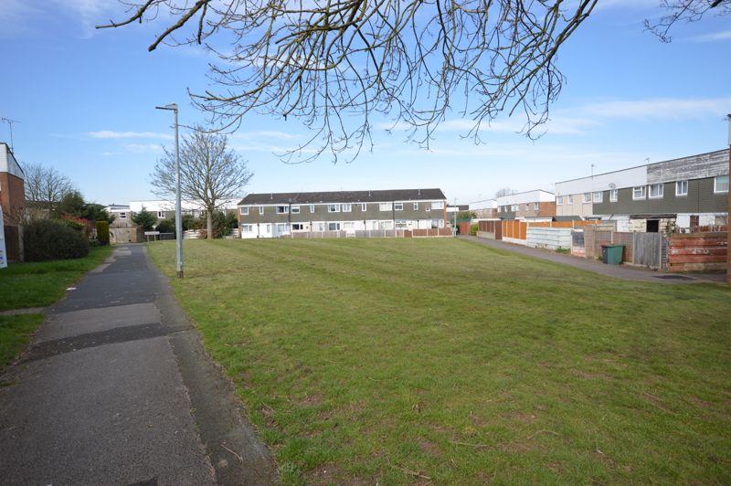 3 bedroom terraced house for sale in Sandcroft, Sutton Hill, Telford, TF7