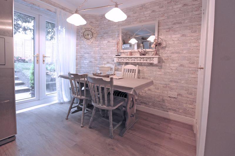 3 bedroom semidetached house for sale in Pooler Close, Wellington