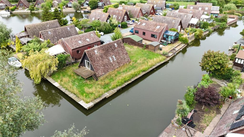 Main image of property: Isleham Marina, Fen Bank, Ely, Cambridgeshire, CB7