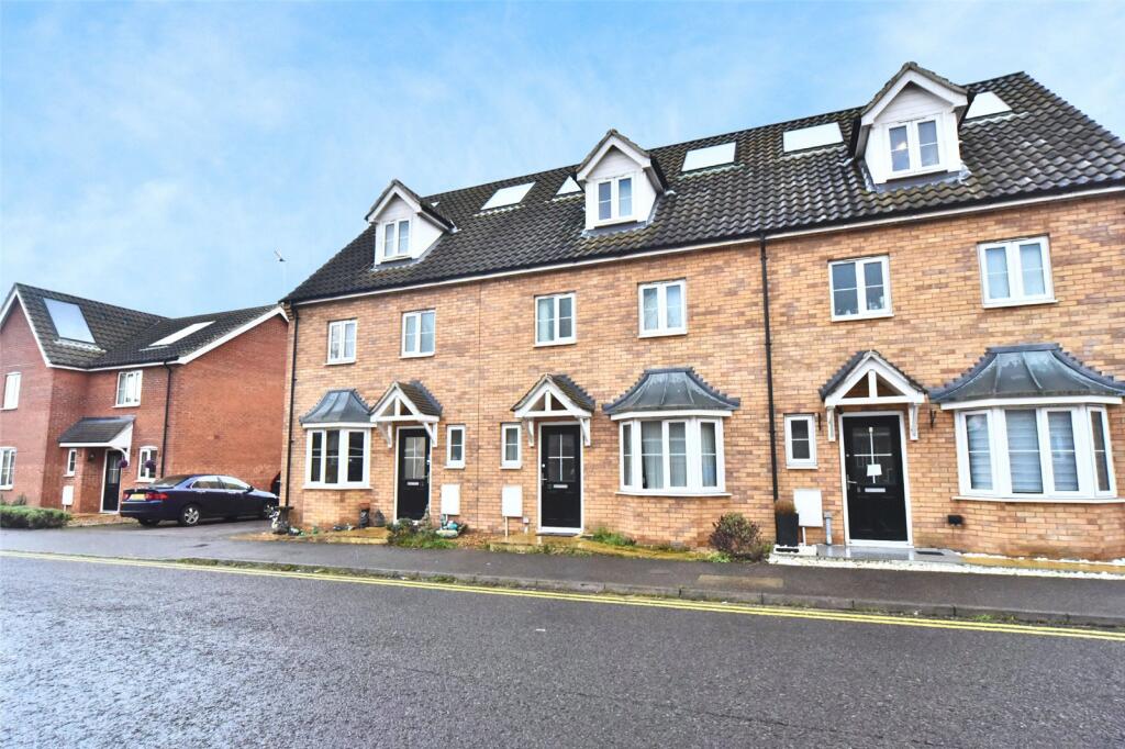 4 bedroom terraced house for sale in Sycamore Drive, Beck Row, Bury St