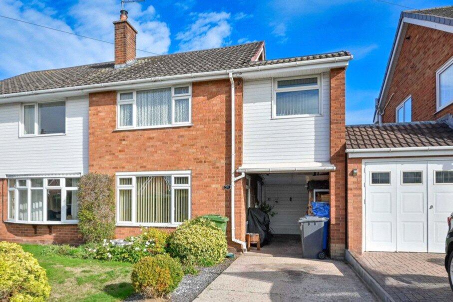 Main image of property: Leacroft Road, Penkridge, Stafford, Staffordshire, ST19