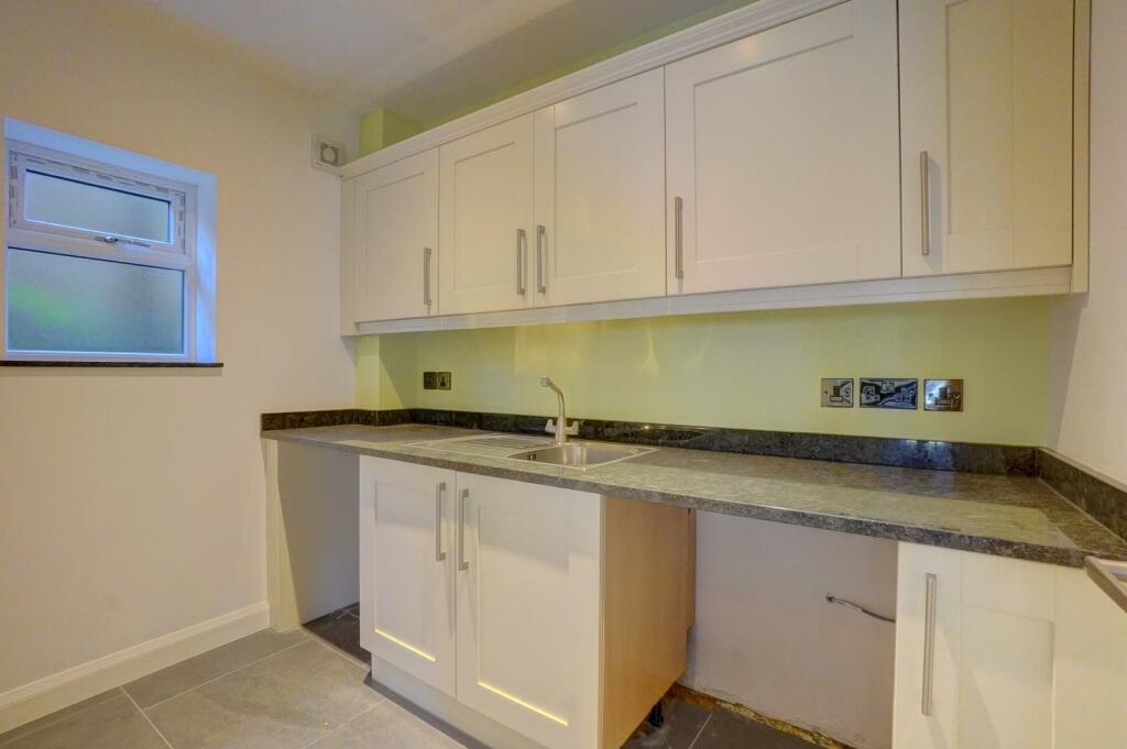 Additional property image - Tamworth Road, Wood End, Atherstone