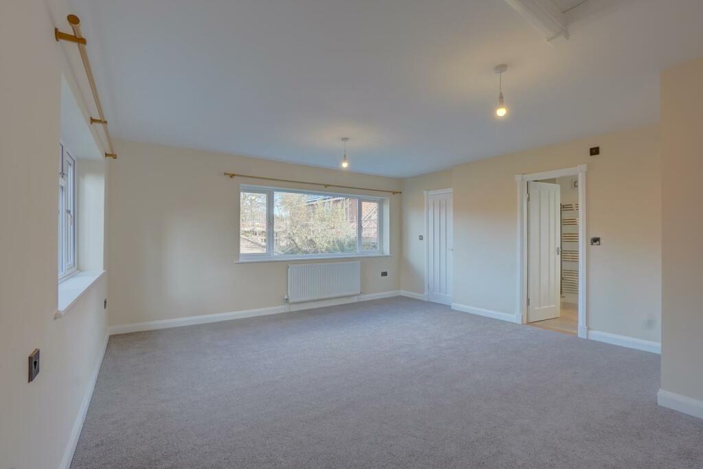 Additional property image - Tamworth Road, Wood End, Atherstone