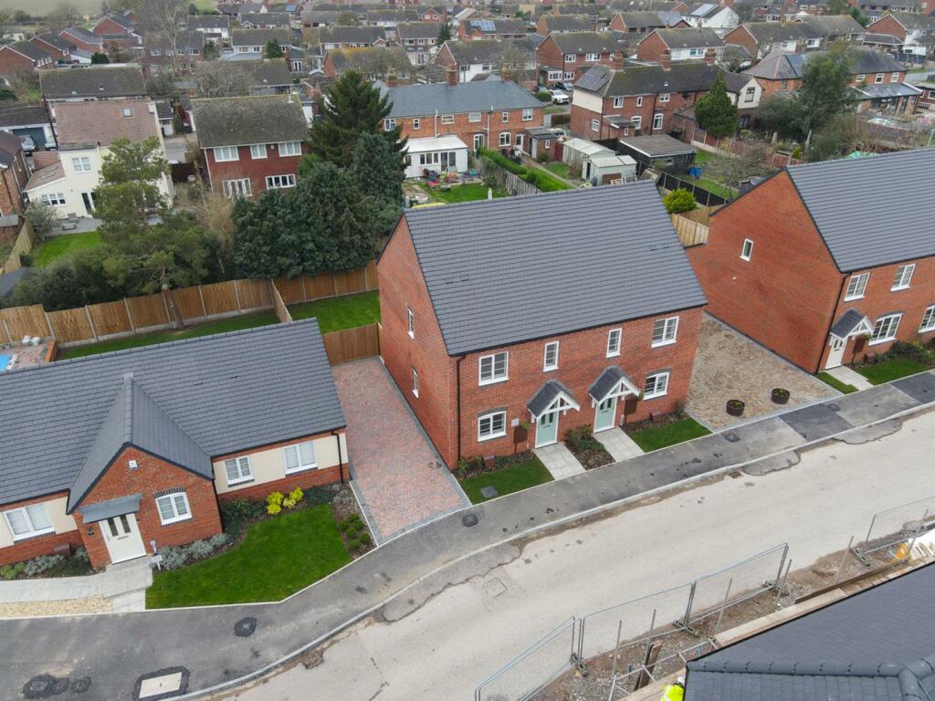 2 bedroom semidetached house for sale in Little Warton Road, Warton