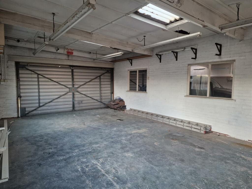 Additional property image - Doris Croft, Dog Lane, Amington, Tamworth