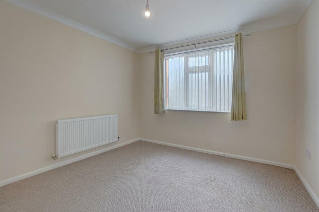 Additional property image - Dumolos Lane, Glascote, Tamworth
