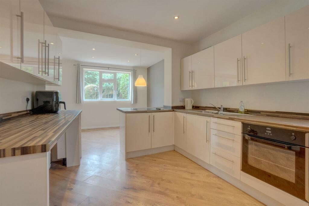 Additional property image - Dumolos Lane, Glascote, Tamworth