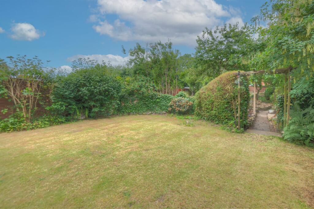 Additional property image - Dumolos Lane, Glascote, Tamworth