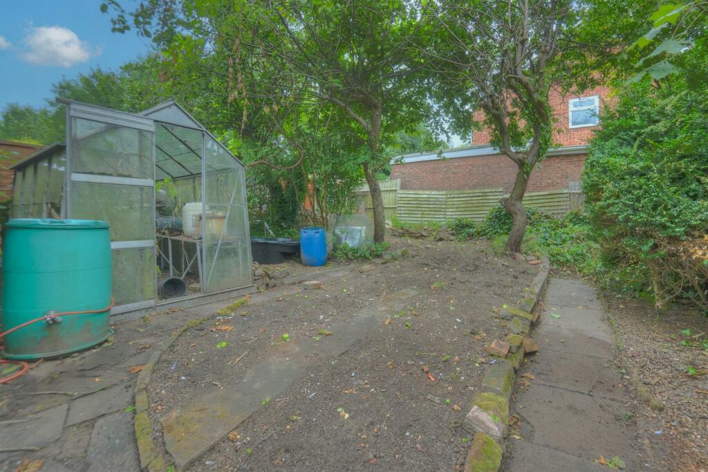 Additional property image - Dumolos Lane, Glascote, Tamworth