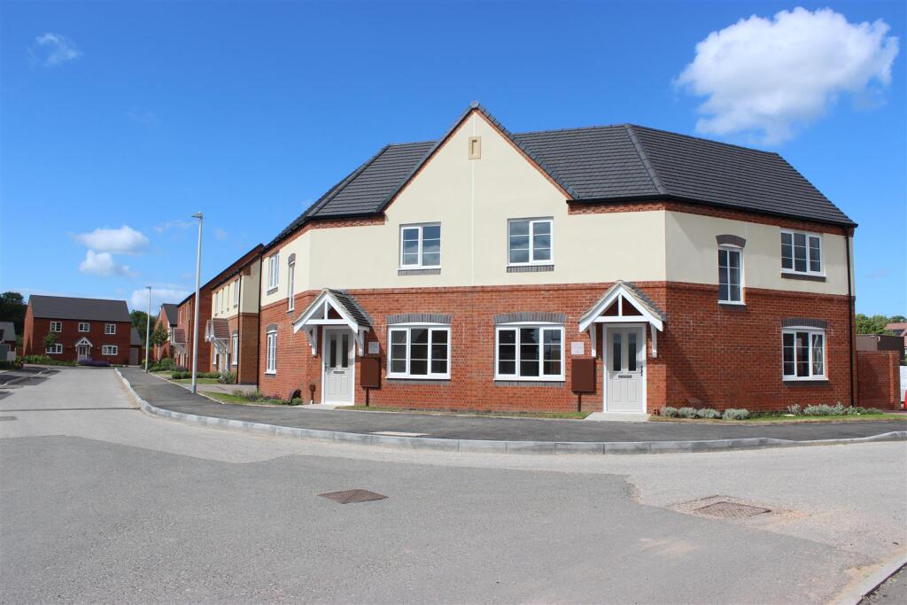 Additional property image - Woodwinds, Little Warton Road, Warton, Tamworth