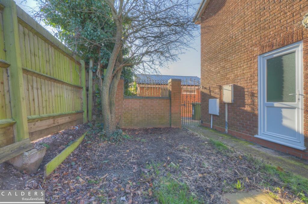 Additional property image - Blackwood Road, Dosthill, Tamworth