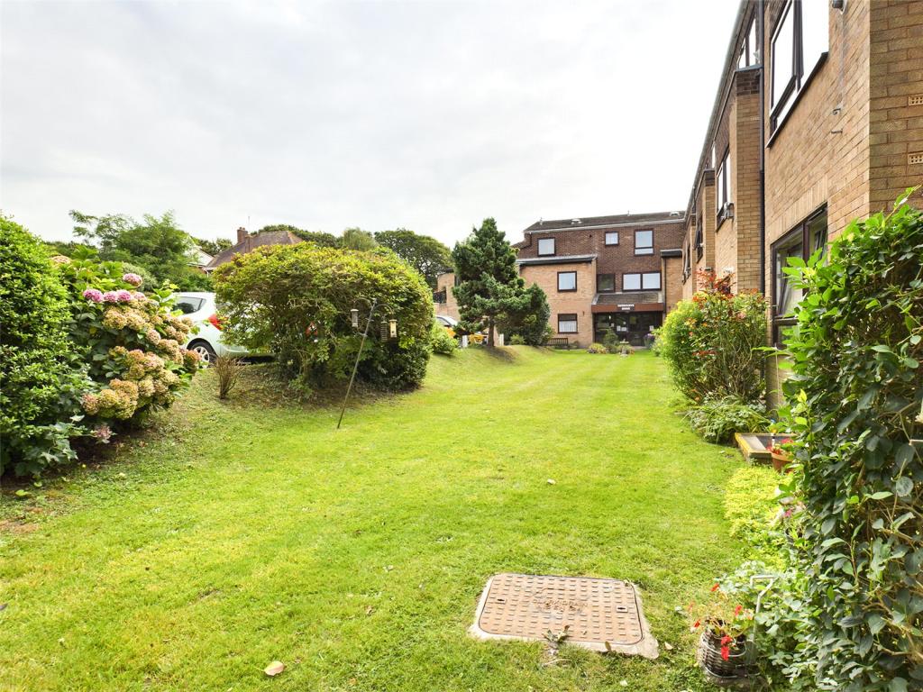 1 bedroom apartment for sale in Homecliffe House, 466470 Lymington