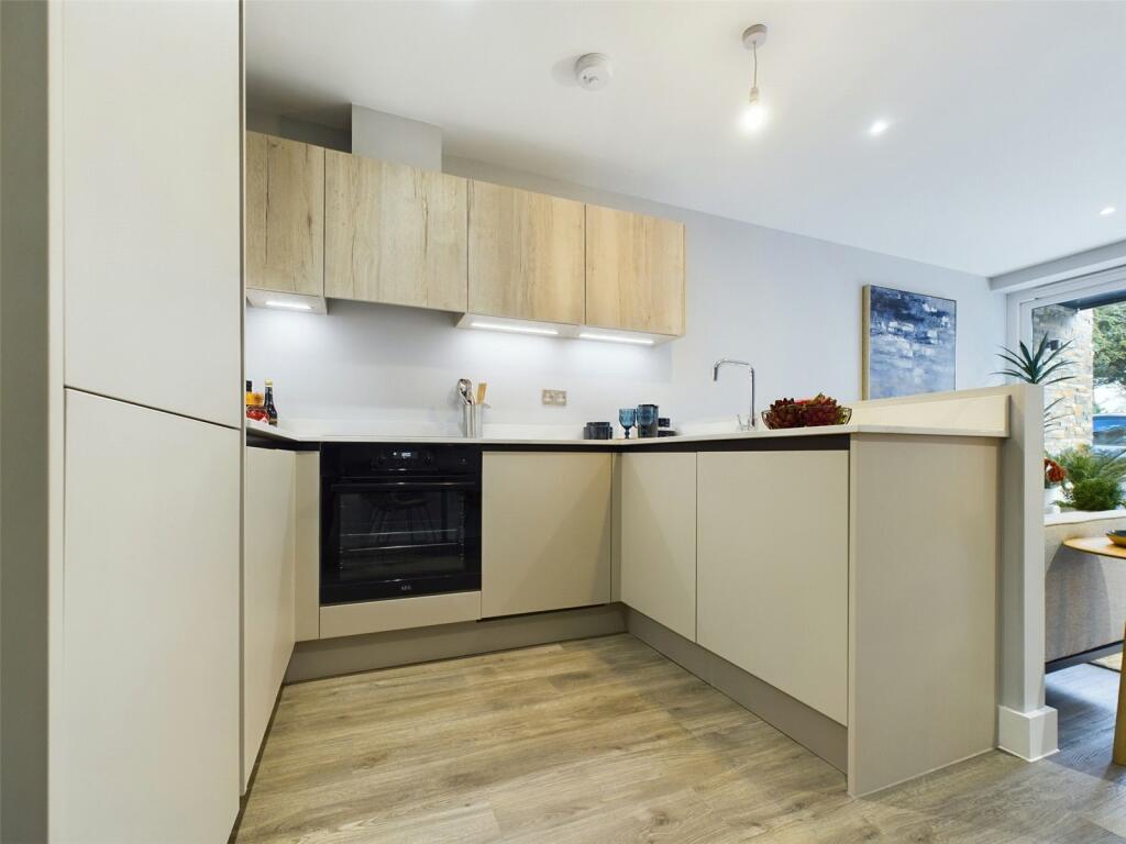 Additional property image - Wortley Road, Highcliffe, Christchurch, Dorset, BH23