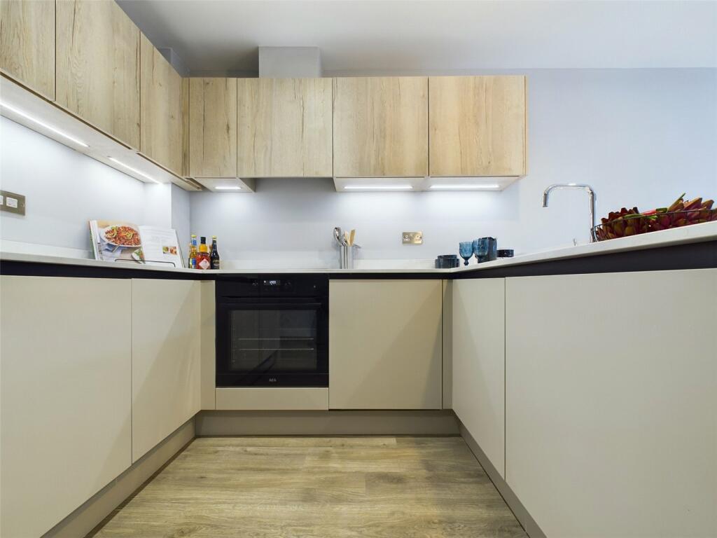 Additional property image - Wortley Road, Highcliffe, Christchurch, Dorset, BH23