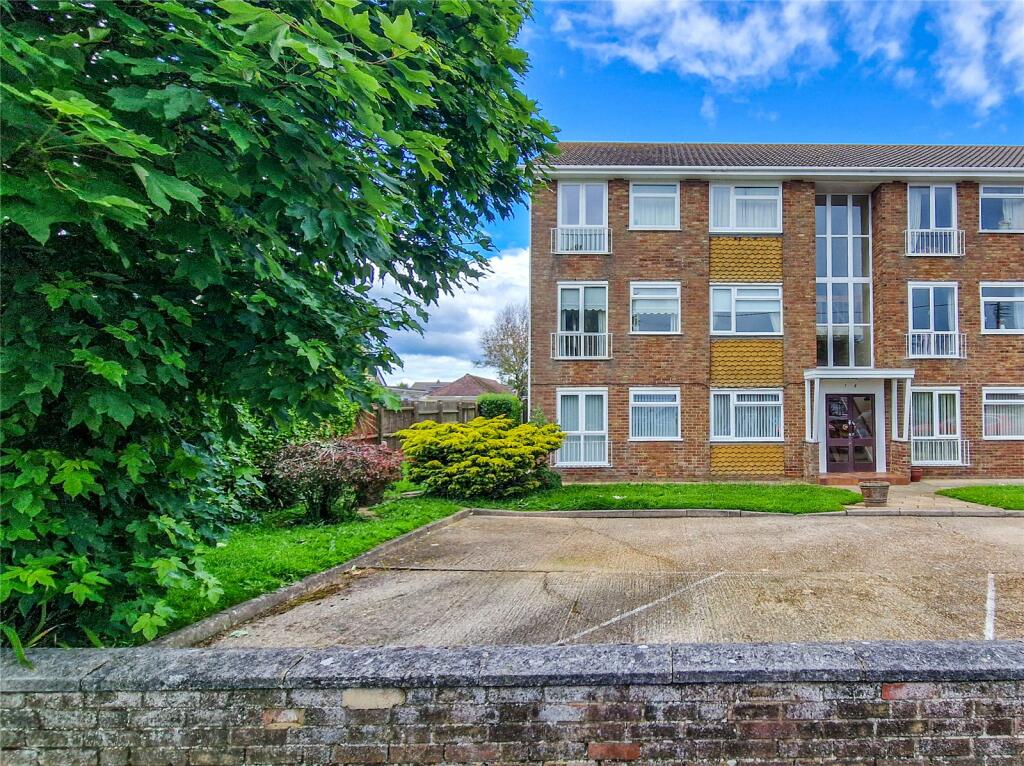 2 bedroom apartment for sale in Grove Road, Barton on Sea, New Milton