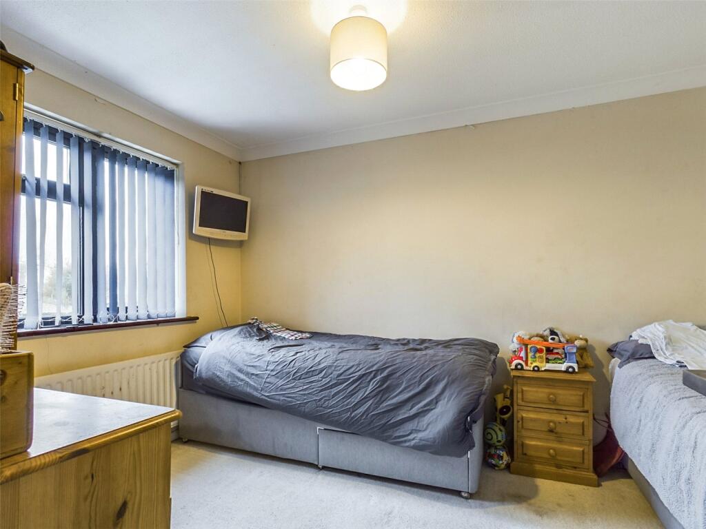 Additional property image - Celandine Close, Highcliffe, Dorset, BH23