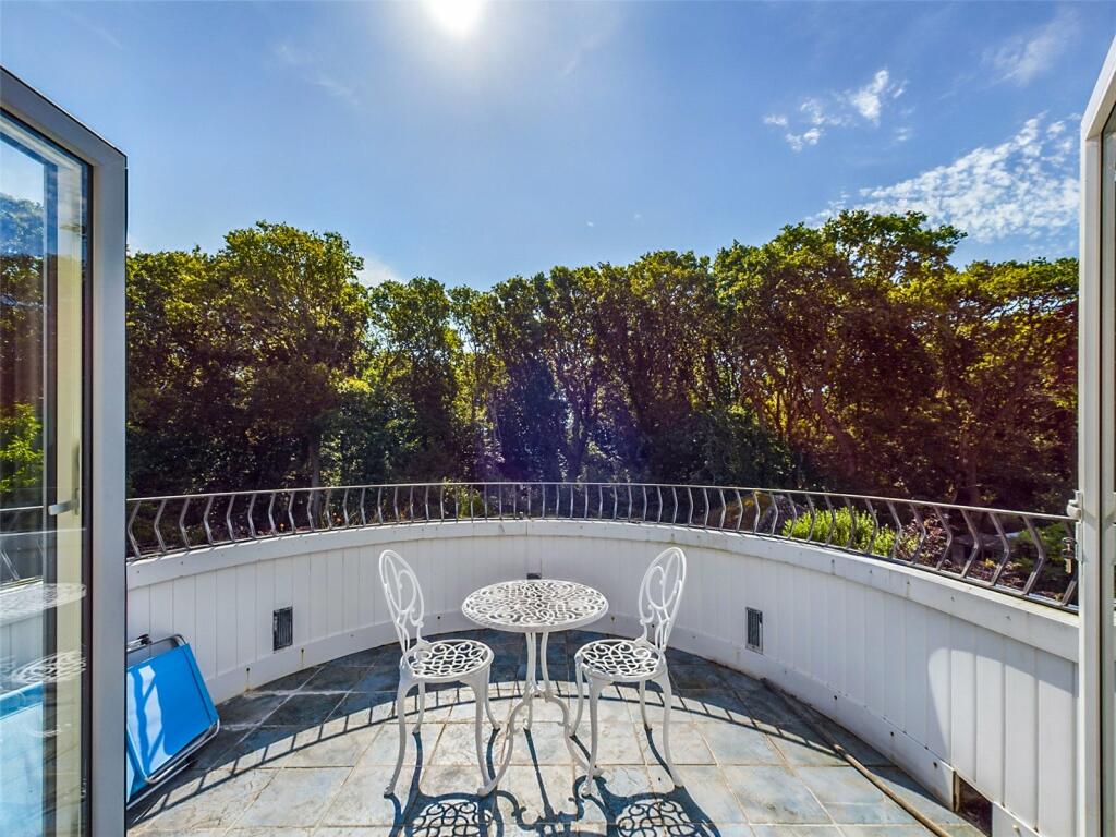 Additional property image - Elphinstone Road, Highcliffe, Christchurch, Dorset, BH23
