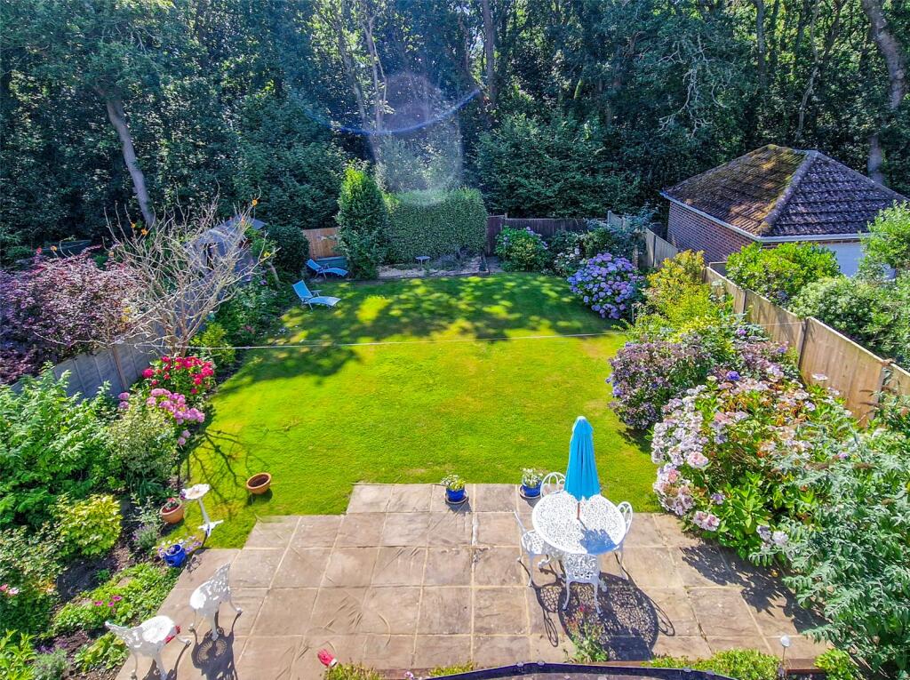 Additional property image - Elphinstone Road, Highcliffe, Christchurch, Dorset, BH23