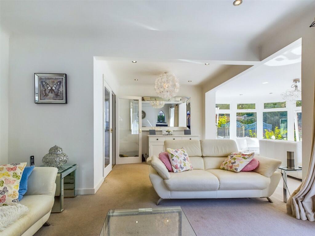 Additional property image - Elphinstone Road, Highcliffe, Christchurch, Dorset, BH23