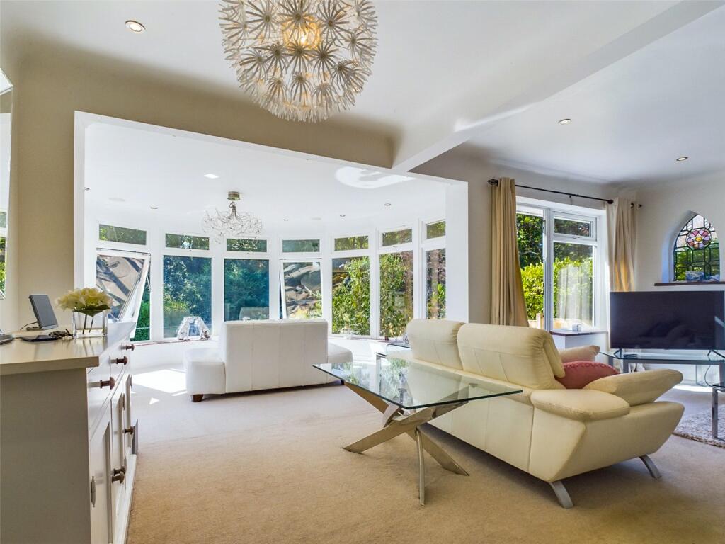 Additional property image - Elphinstone Road, Highcliffe, Christchurch, Dorset, BH23