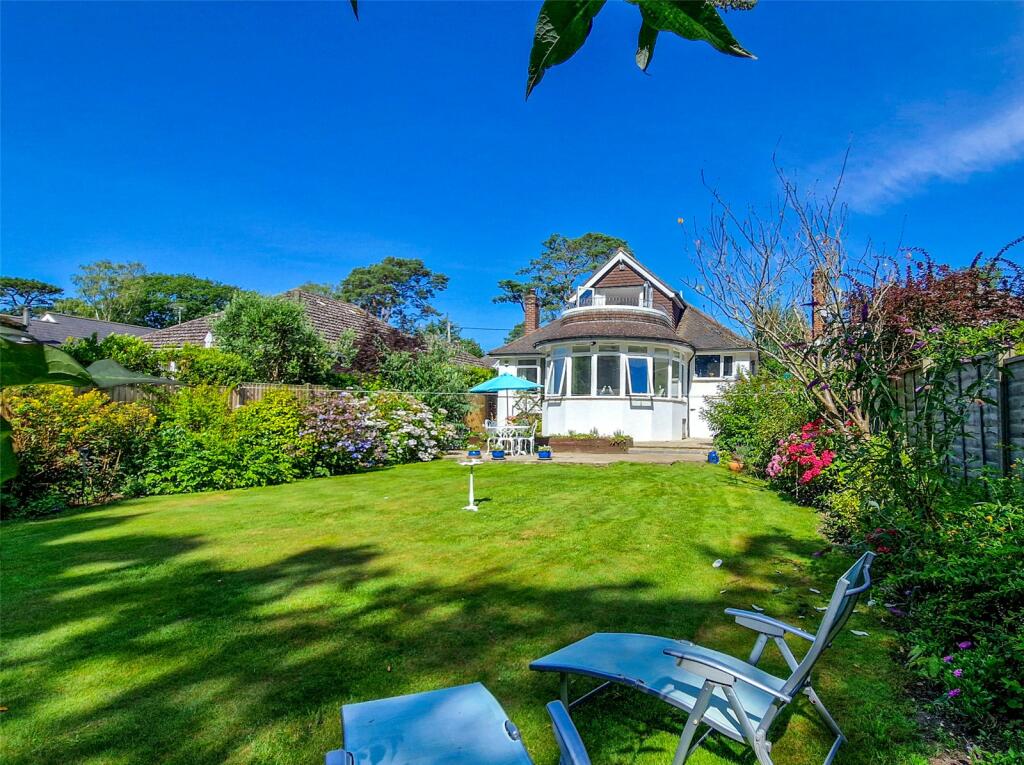 Additional property image - Elphinstone Road, Highcliffe, Christchurch, Dorset, BH23
