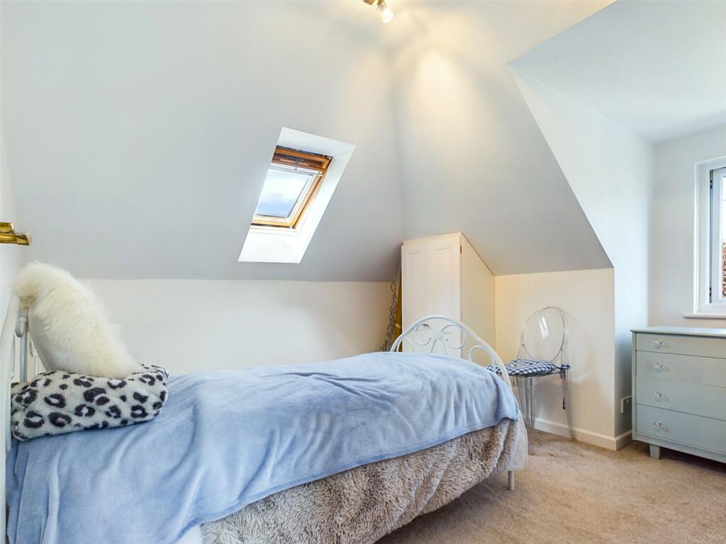 Additional property image - Elphinstone Road, Highcliffe, Christchurch, Dorset, BH23