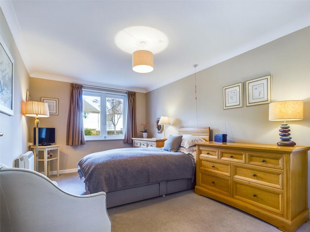 Additional property image - Highview Court, 46 Wortley Road, Highcliffe, BH23