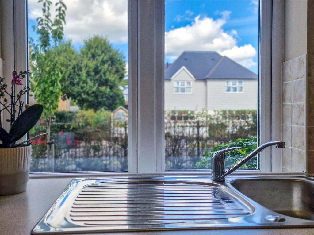 Additional property image - Highview Court, 46 Wortley Road, Highcliffe, BH23