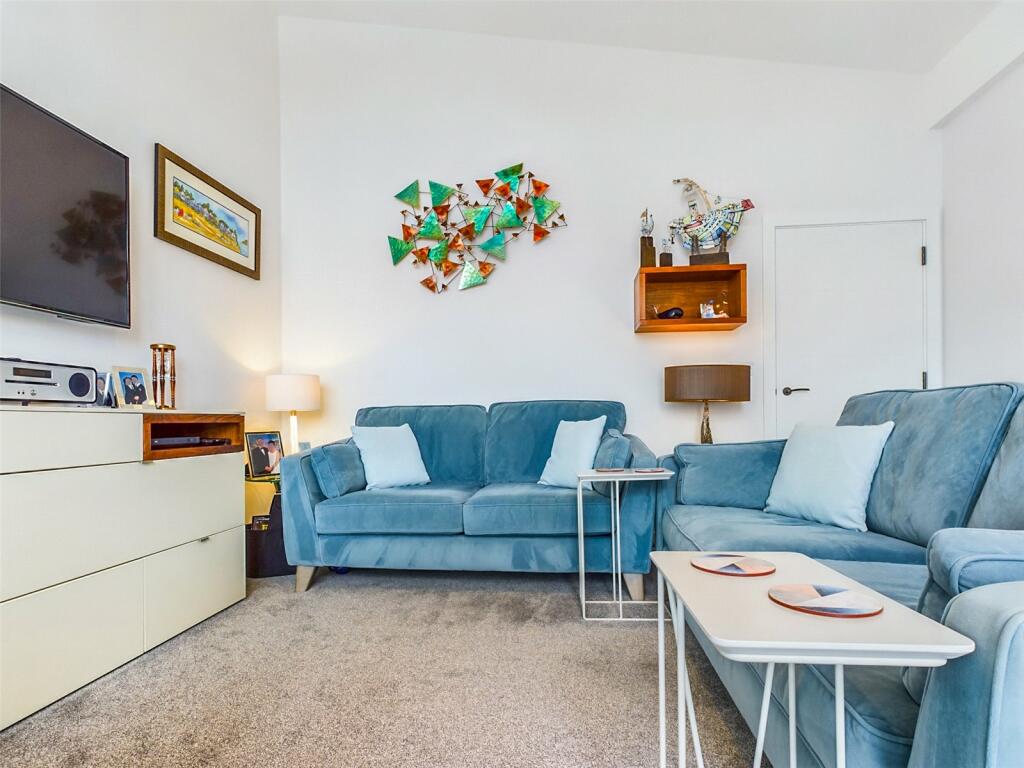 Additional property image - Waterford Road, Highcliffe, Christchurch, Dorset, BH23