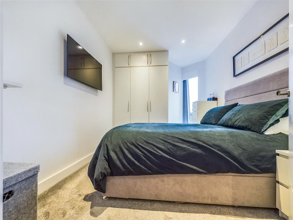 Additional property image - Waterford Road, Highcliffe, Christchurch, Dorset, BH23