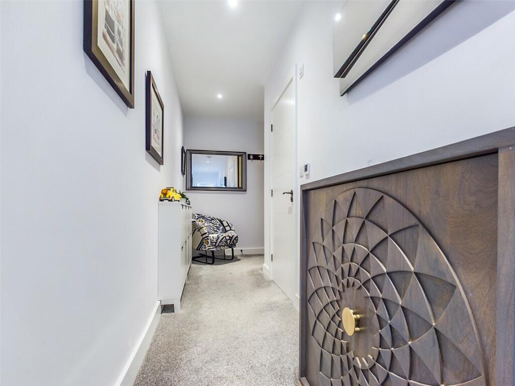Additional property image - Waterford Road, Highcliffe, Christchurch, Dorset, BH23