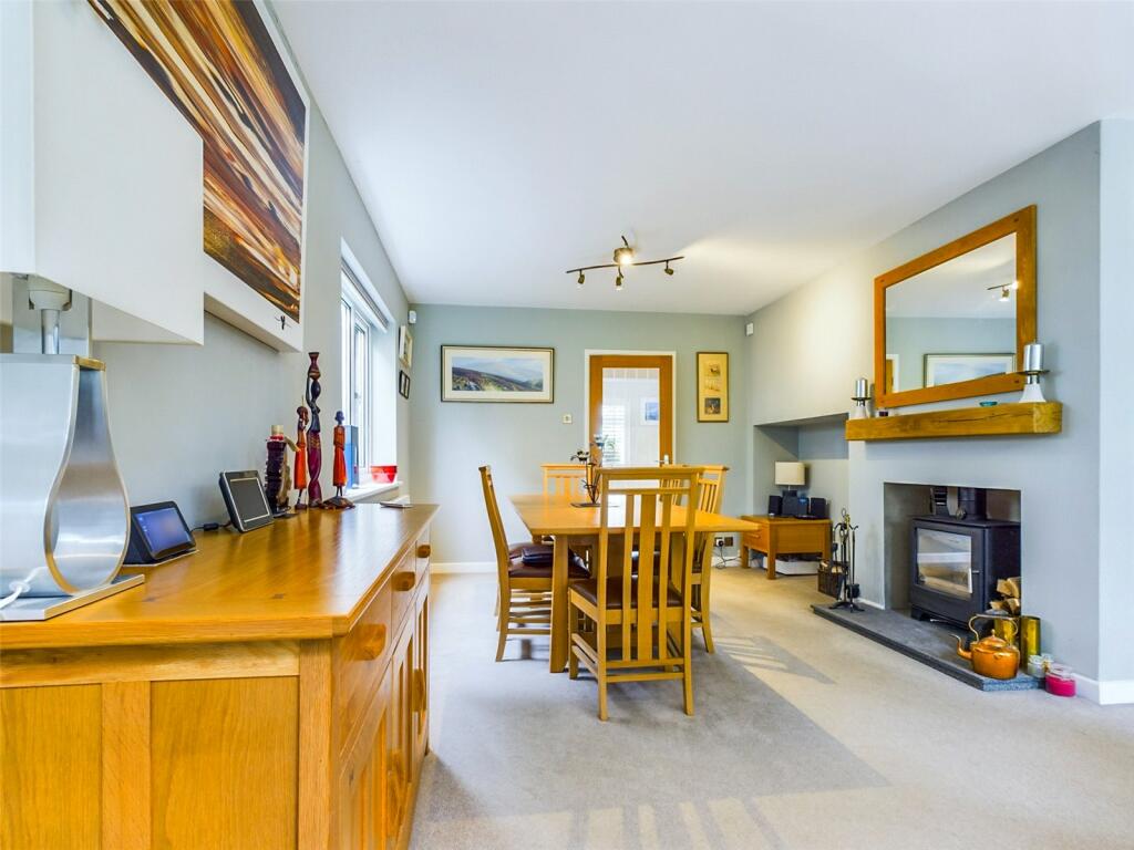 Additional property image - Hazel Close, Highcliffe, Dorset, BH23