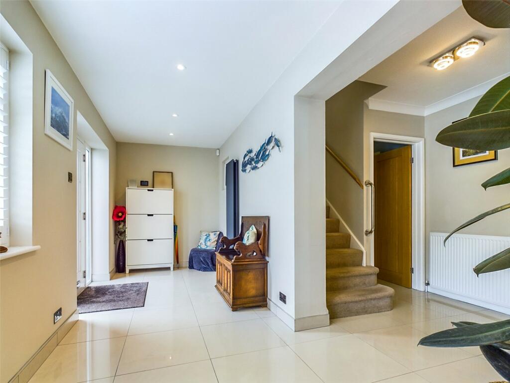 Additional property image - Hazel Close, Highcliffe, Dorset, BH23