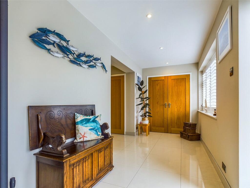 Additional property image - Hazel Close, Highcliffe, Dorset, BH23