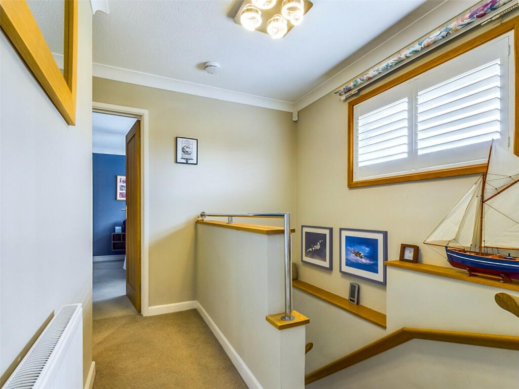Additional property image - Hazel Close, Highcliffe, Dorset, BH23