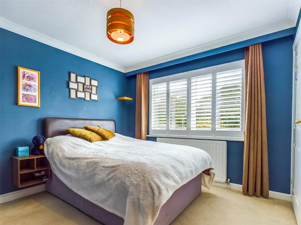 Additional property image - Hazel Close, Highcliffe, Dorset, BH23