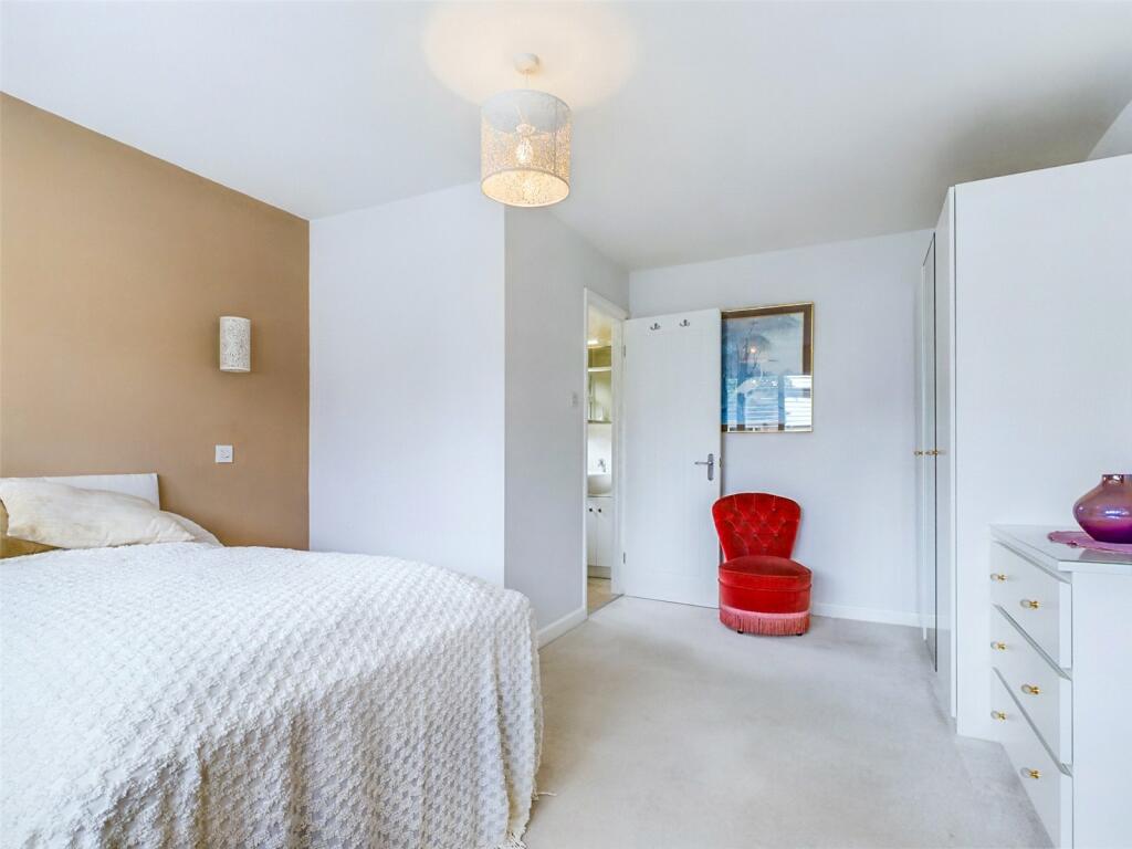 Additional property image - Hazel Close, Highcliffe, Dorset, BH23