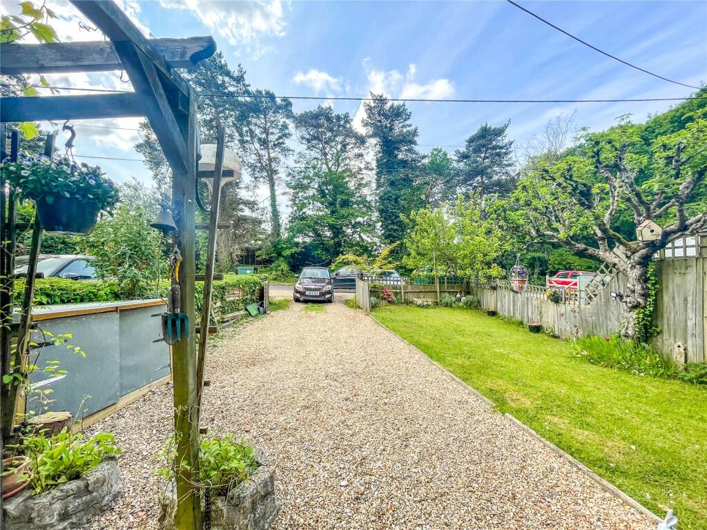 3 bedroom terraced house for sale in Burnt House Lane, Bransgore