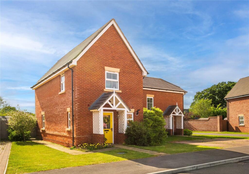 Main image of property: Arnwood Drive, Bransgore, Christchurch, Dorset, BH23