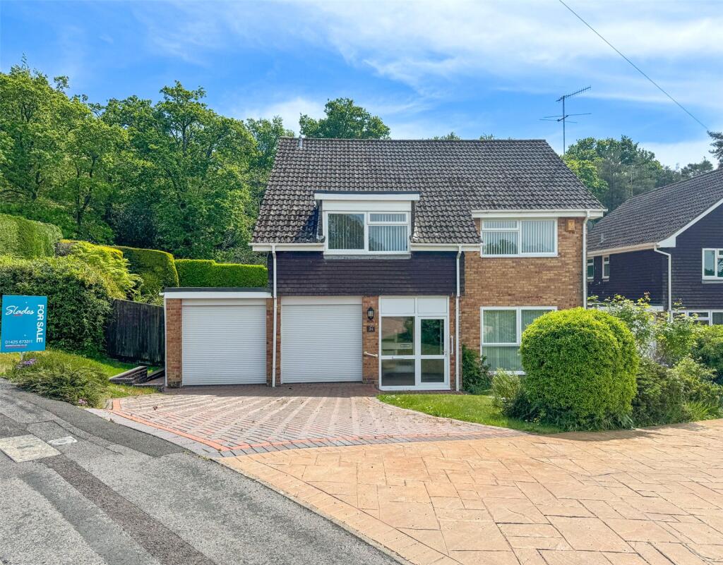 Main image of property: Mount Pleasant Drive, Bransgore, Christchurch, Dorset, BH23