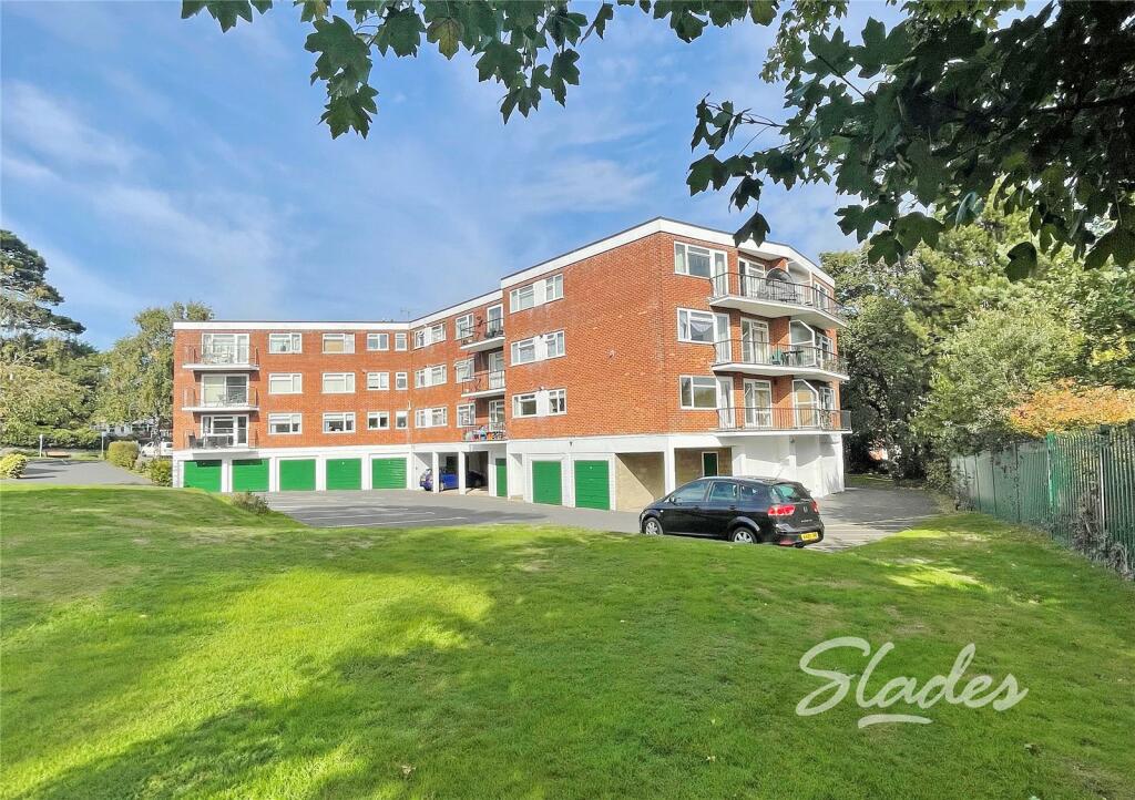 2 bedroom apartment for sale in Belle Vue Road, Southbourne