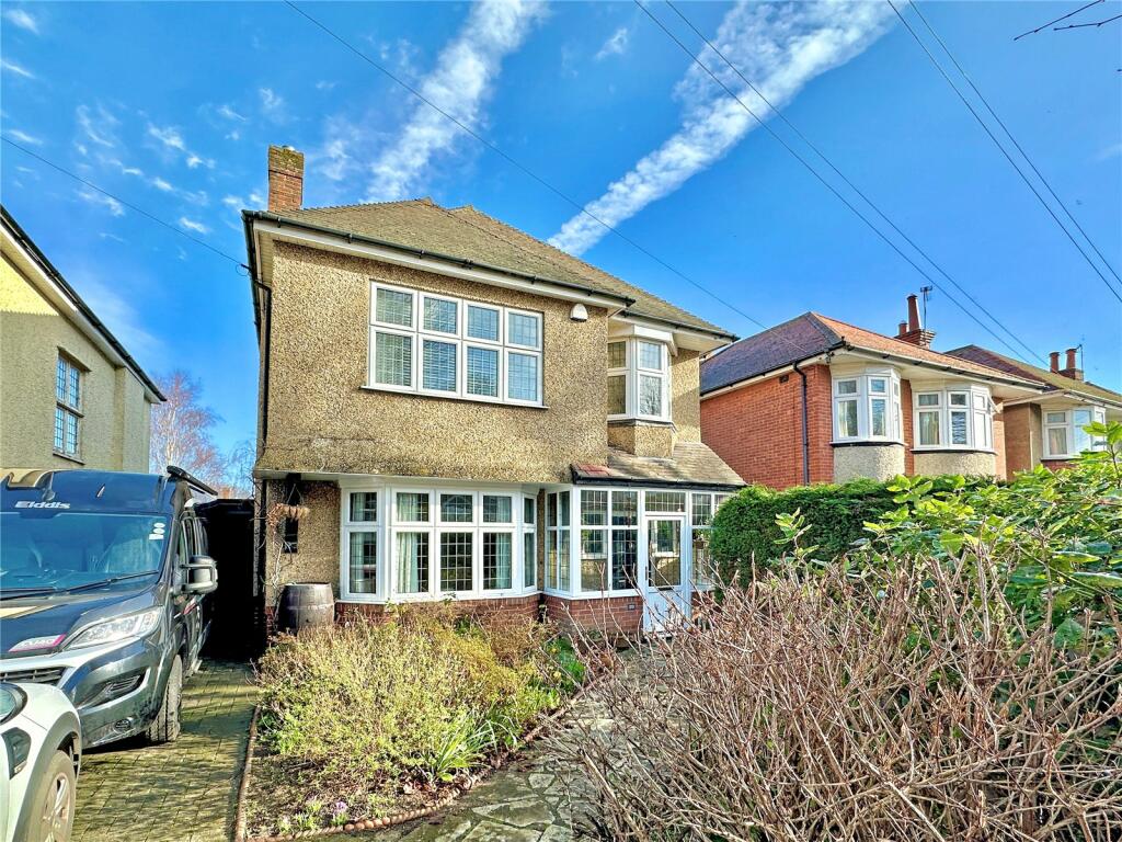 5 bedroom detached house for sale in Ravenscourt Road, Bournemouth, Dorset, BH6