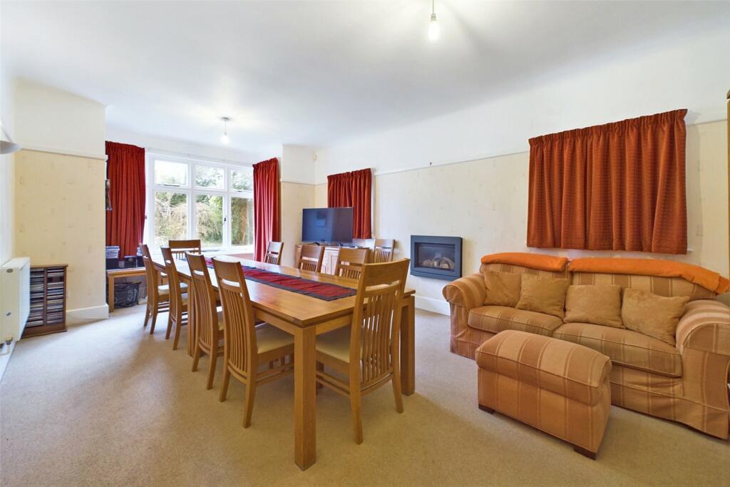 Additional property image - St. Albans Avenue, Queens Park, Bournemouth, Dorset, BH8
