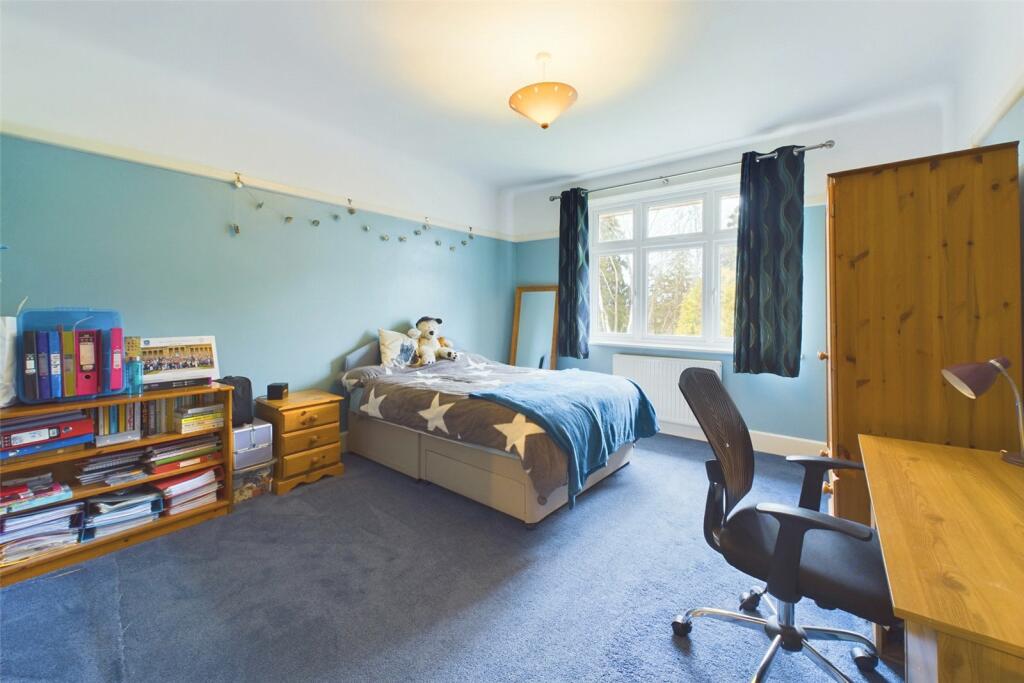 Additional property image - St. Albans Avenue, Queens Park, Bournemouth, Dorset, BH8
