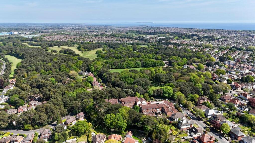 Additional property image - St. Albans Avenue, Queens Park, Bournemouth, Dorset, BH8