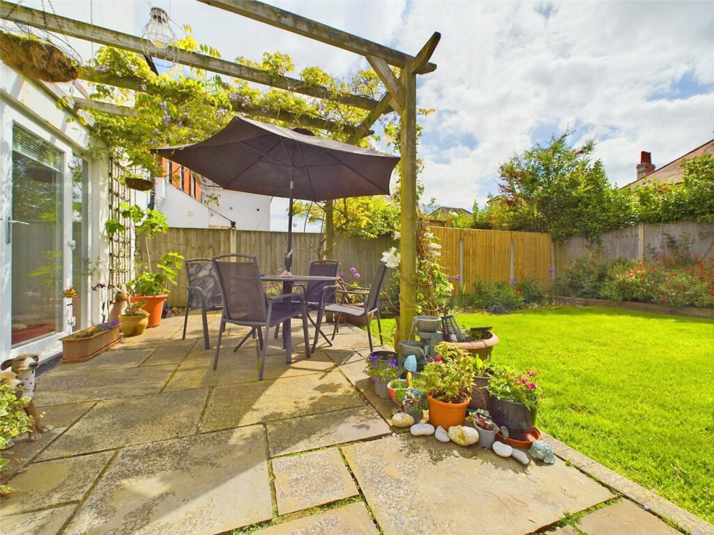 Additional property image - Southern Road, Bournemouth, Dorset, BH6