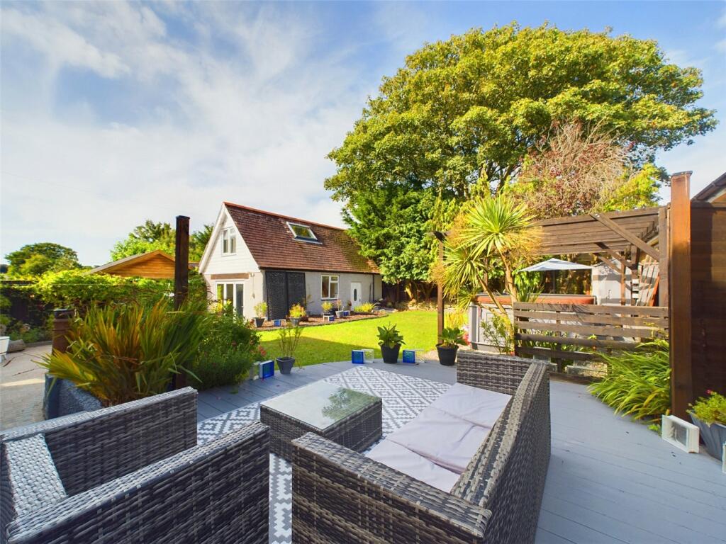 Additional property image - Wentworth Avenue, Bournemouth, Dorset, BH5