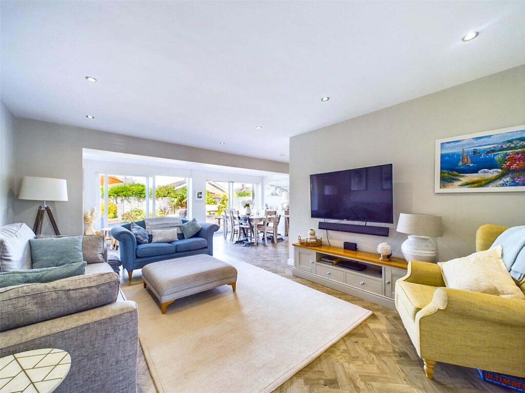 Additional property image - Kingsley Close, Hengistbury Head, Bournemouth, Dorset, BH6