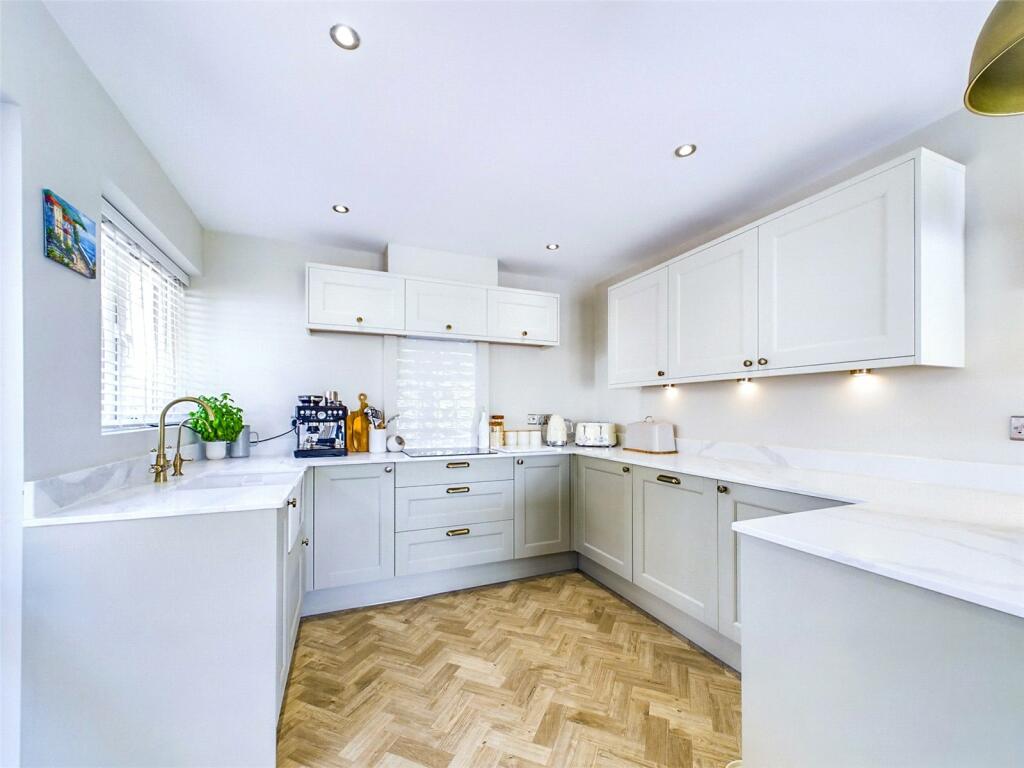 Additional property image - Kingsley Close, Hengistbury Head, Bournemouth, Dorset, BH6